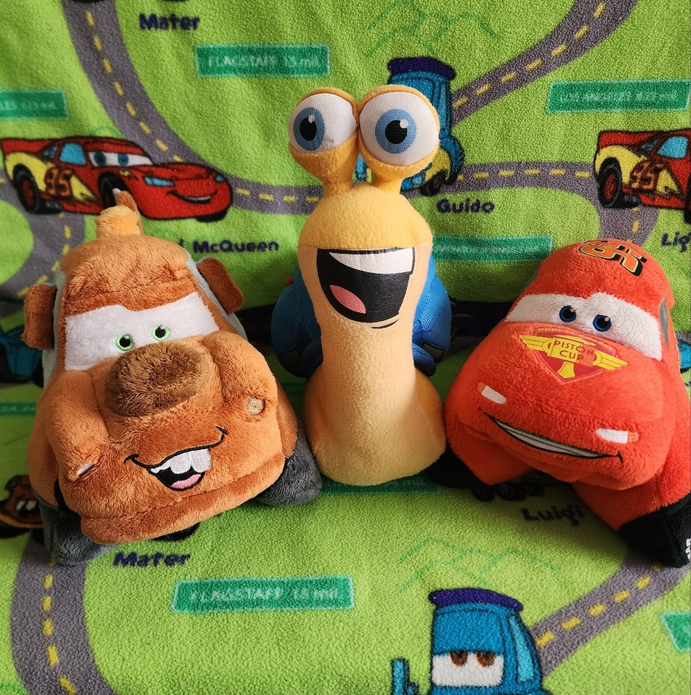 Disney's pillow pets (lightening McQueen, tow mater, turbo)